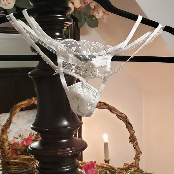 For Love And Lemons Other - For Love and Lemons Baby's Breath Thong Panty XXS
